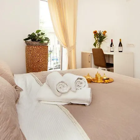 Sunny Nocleg ze śniadaniem Most na Soči