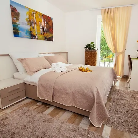 Bed & Breakfast Sunny Most Na Soci