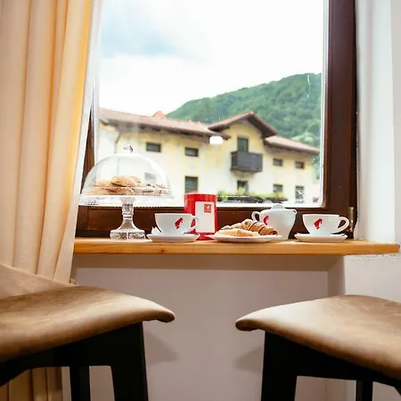 Sunny Nocleg ze śniadaniem