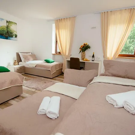 Sunny * Most na Soči