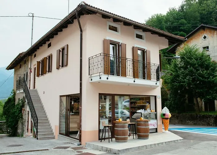 Sunny Bed & Breakfast *